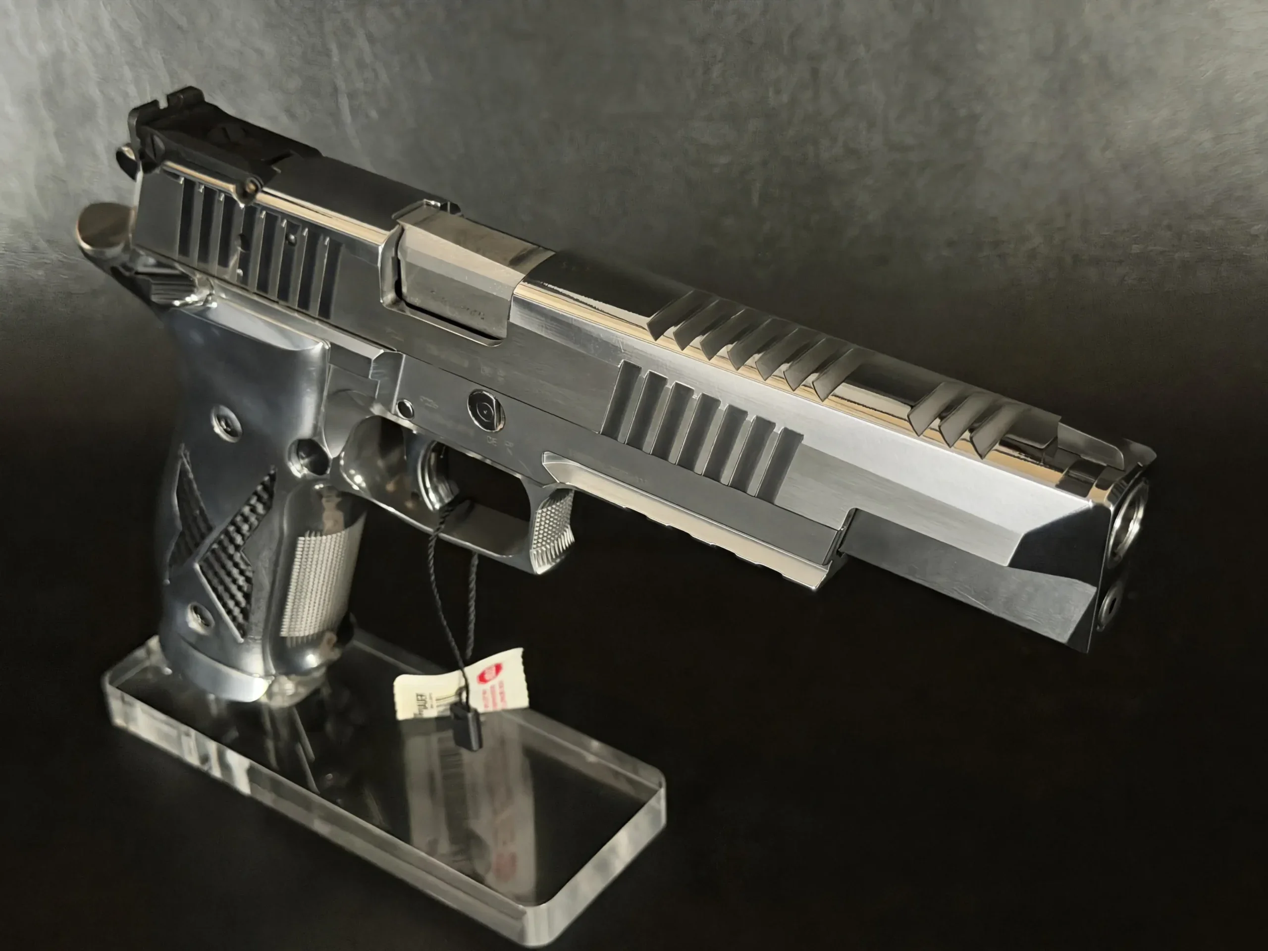 SIG Sauer P226 X-Six Chrome & Carbon photo 7