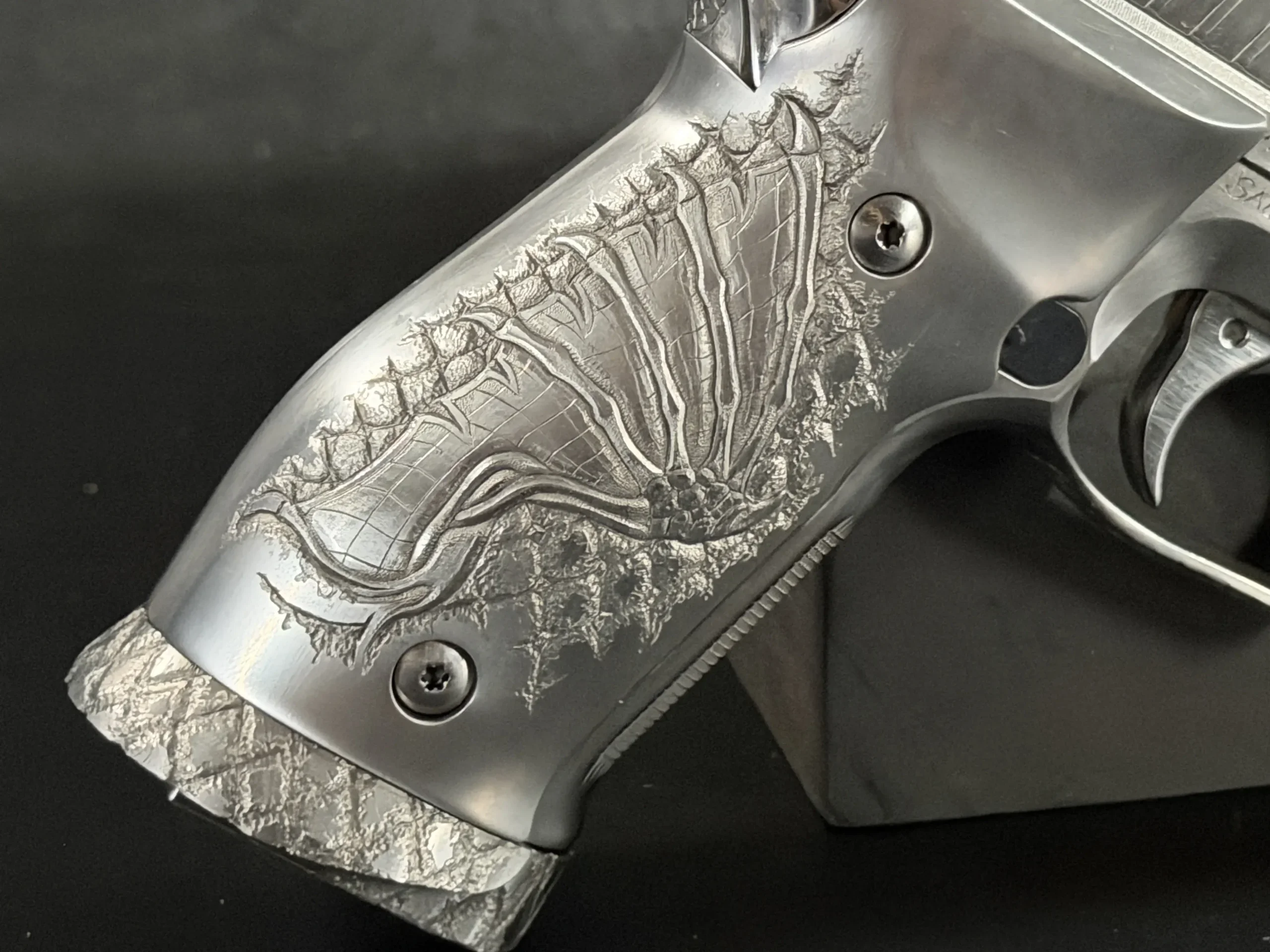 SIG Sauer P226 X-Five Mastershop Prestige Series Dragon photo 5