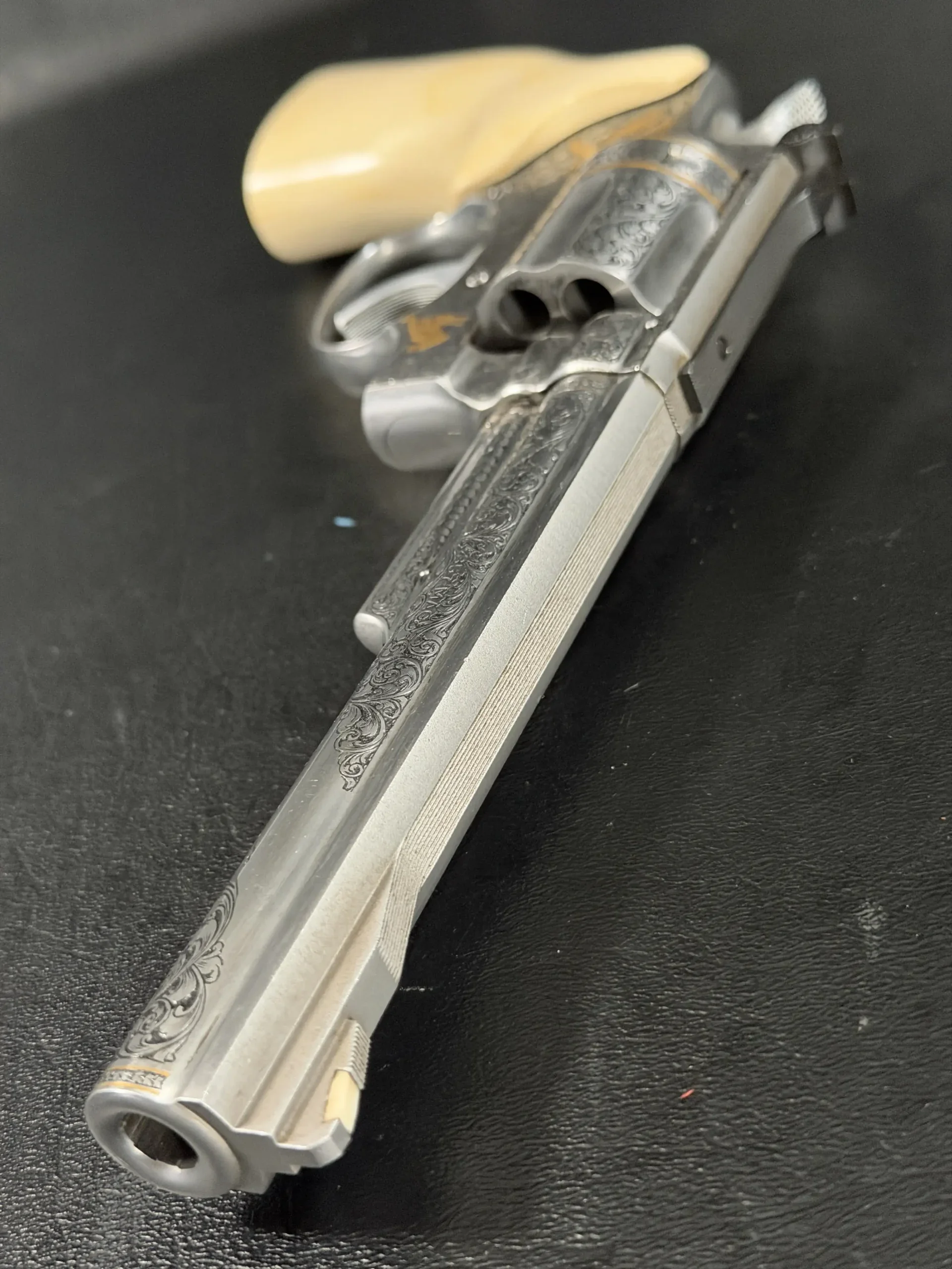 Ray Viramontez Engraved & Gold Inlaid Smith & Wesson Model 66-1 photo 5