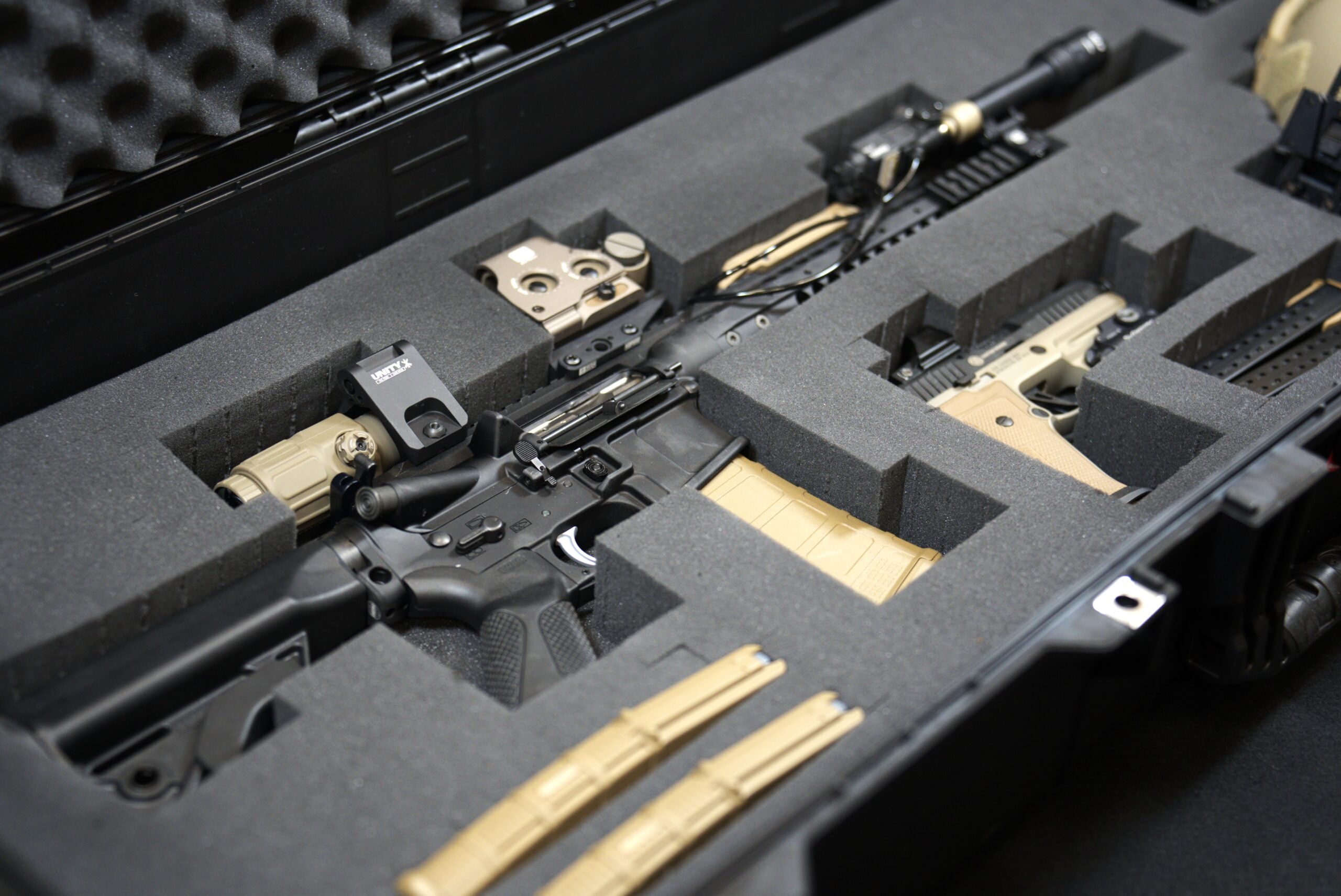 LWRC IC-A5 & SIG Sauer P320 AXG Tactical Night Vision Deployment Kit photo 3