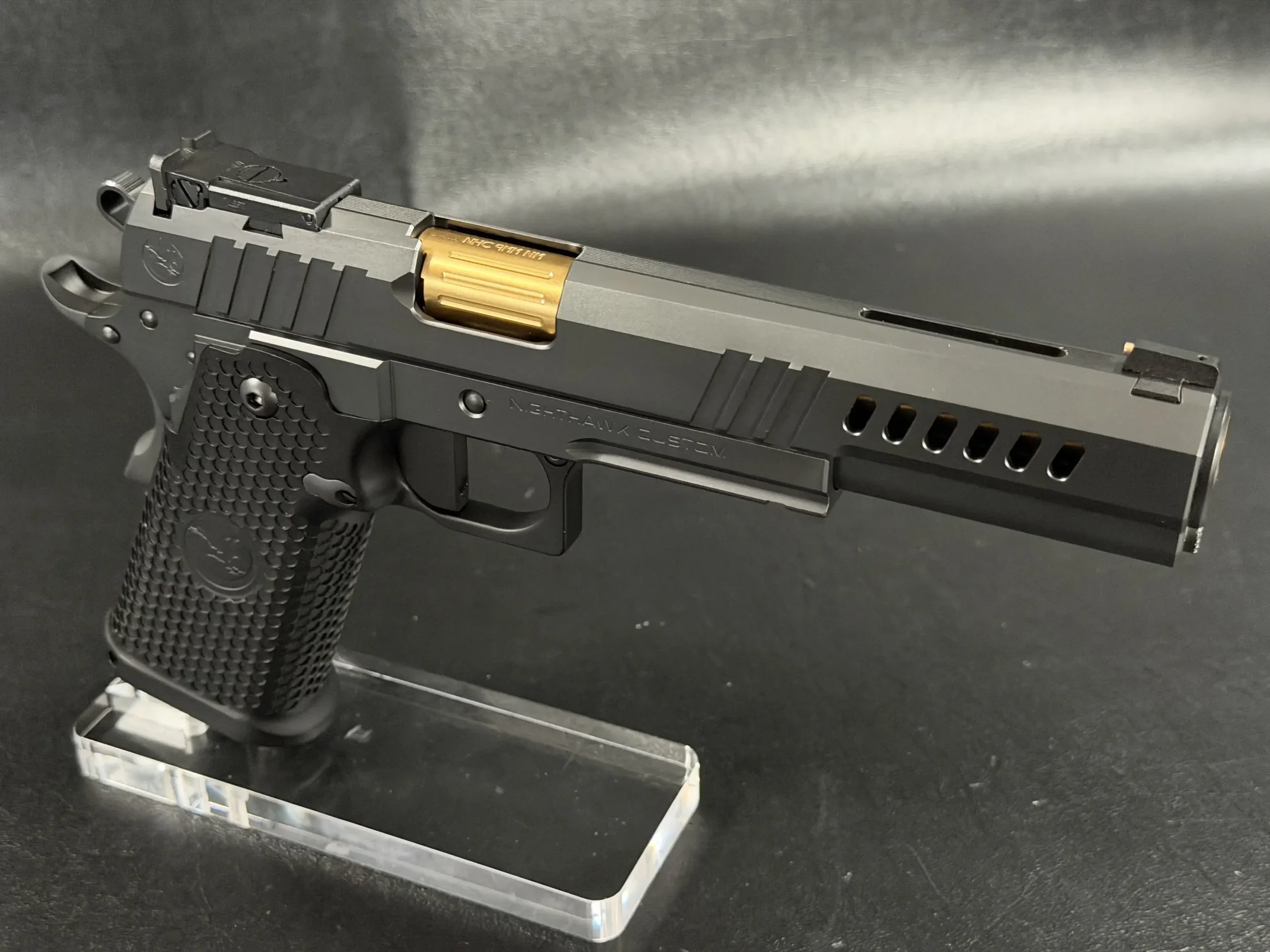 Nighthawk Custom Chairman 2011 photo 10