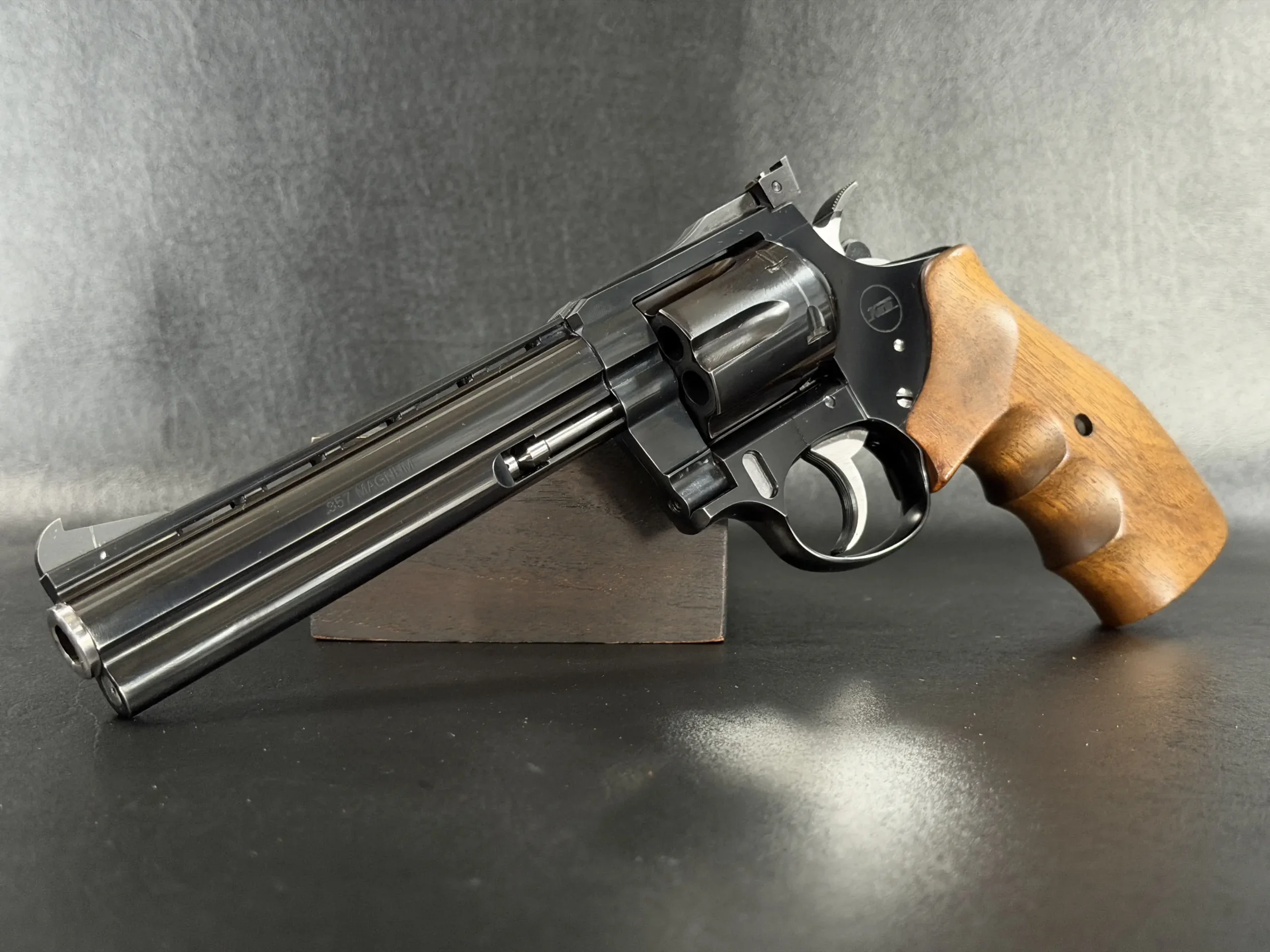 Korth Ratzeburg Sport 6" Revolver with .357 Magnum & 9mm Exchange Cylinder photo 5