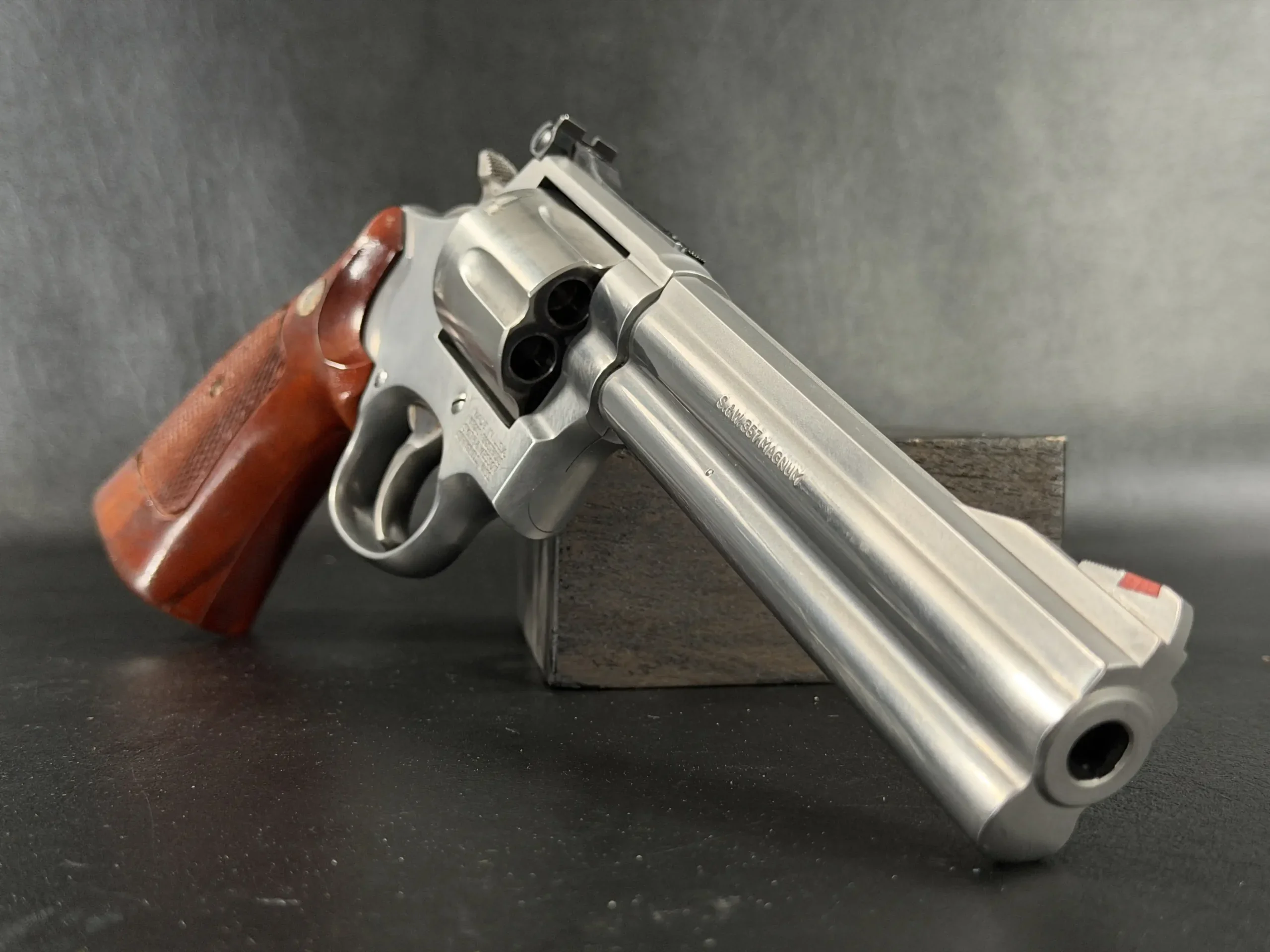 Smith & Wesson 686-4 Stainless photo 7