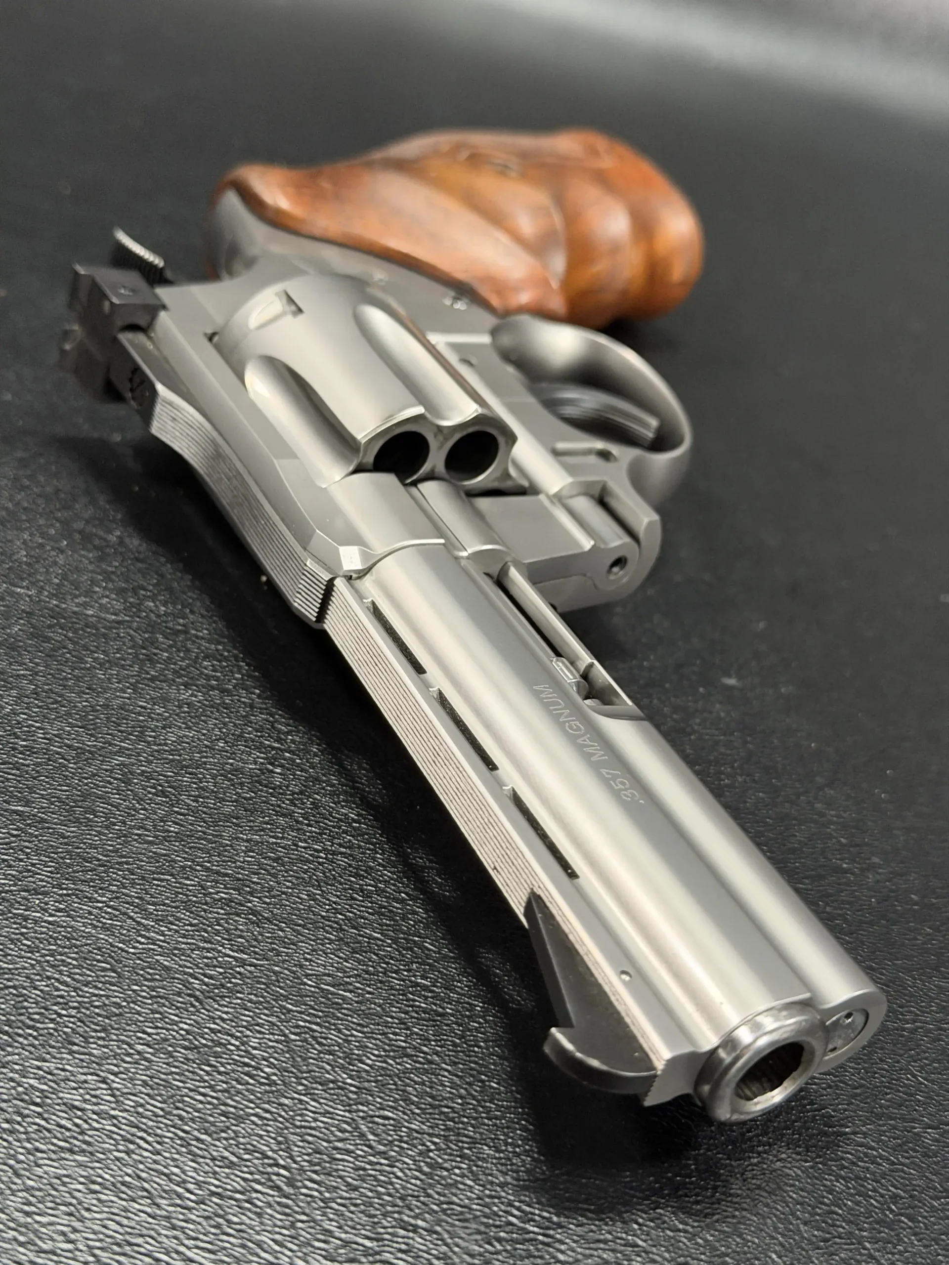Korth Ratzeburg Combat Stainless .357 Magnum 4 Inch photo 5