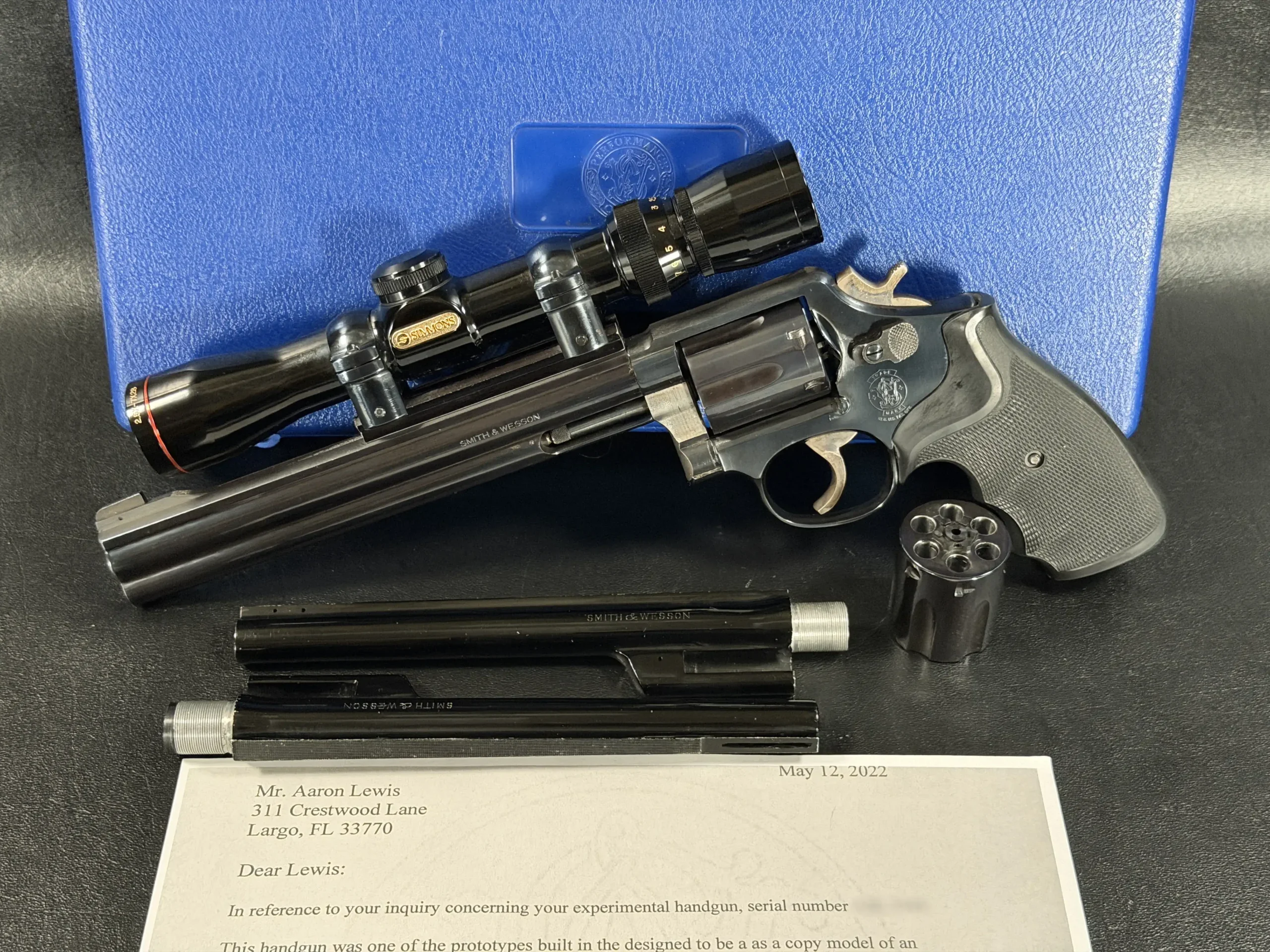 Smith & Wesson Model 547 Experimental Survival Revolver photo 2