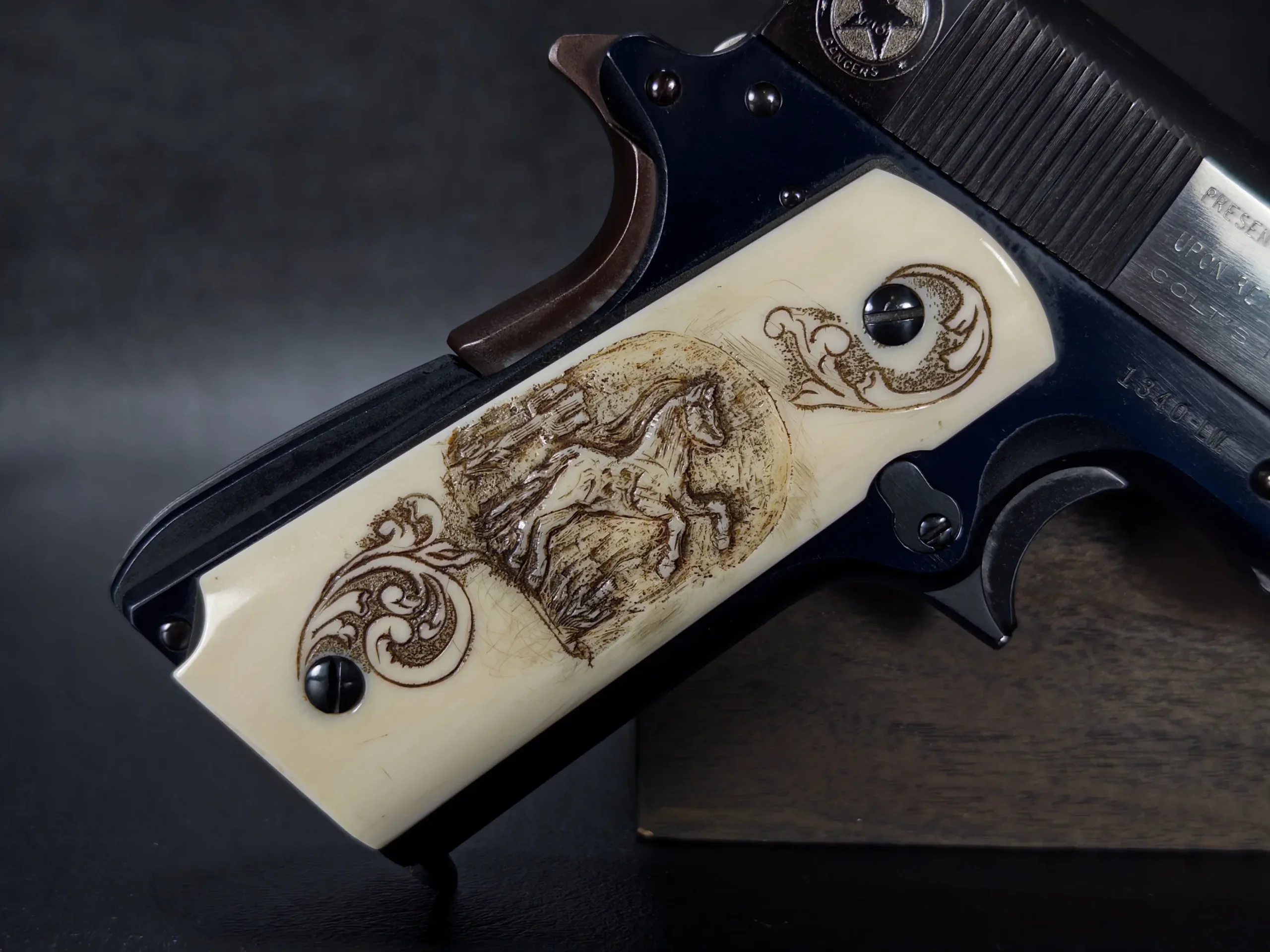 Colt Lightweight Commander El Solo Lobo Texas Ranger Tribute photo 8