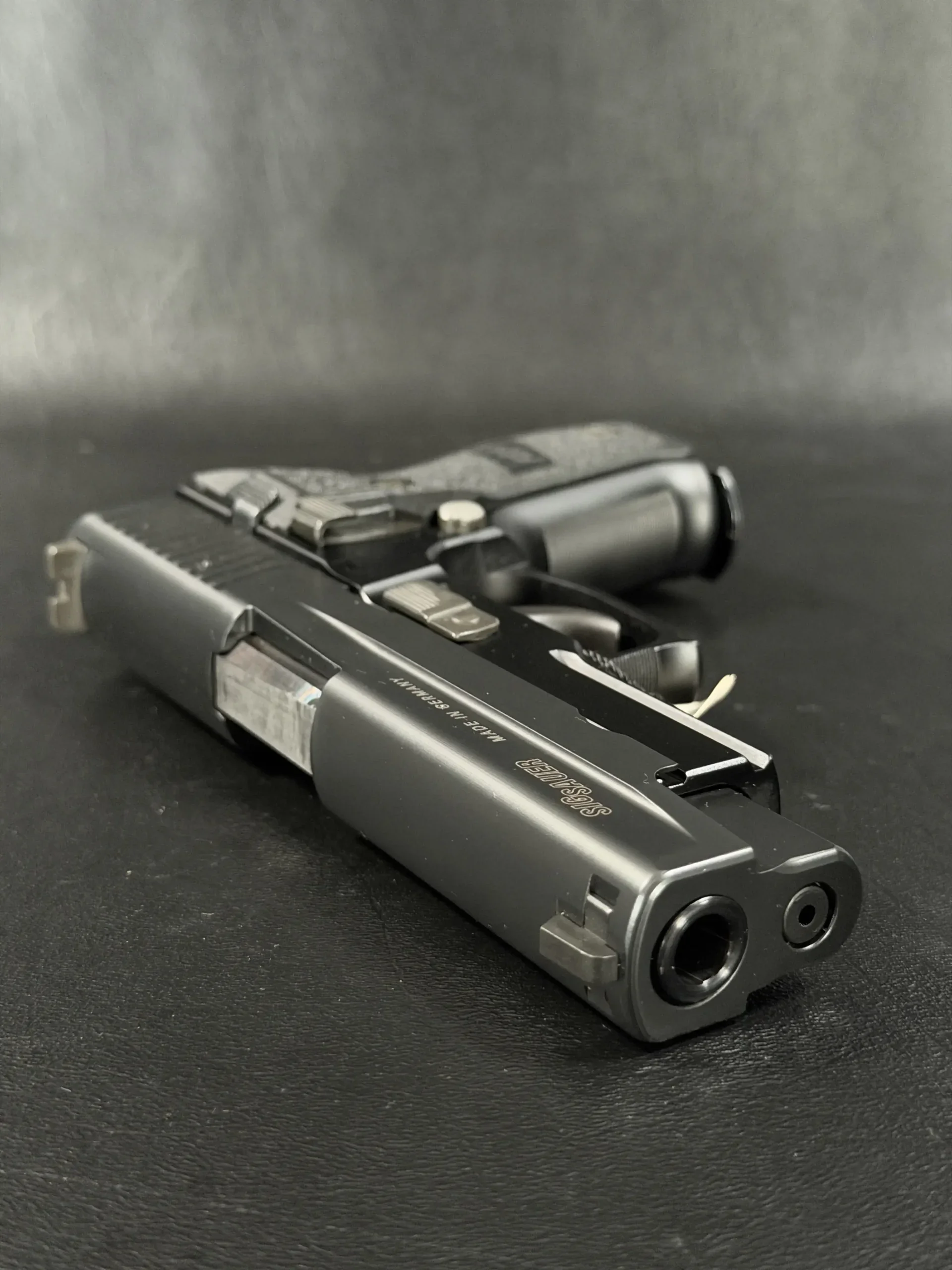 SIG Sauer P226 AL SO Made In Germany photo 3