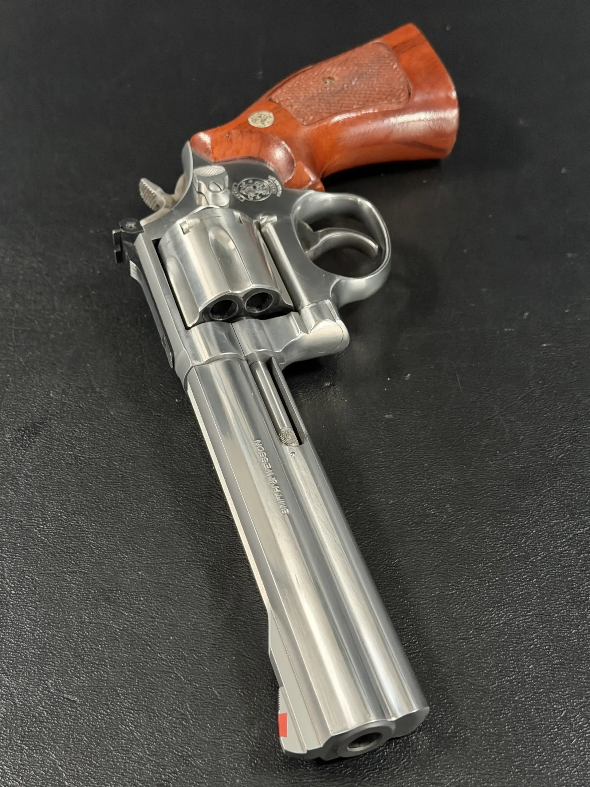 Smith & Wesson 686-4 Stainless photo 8