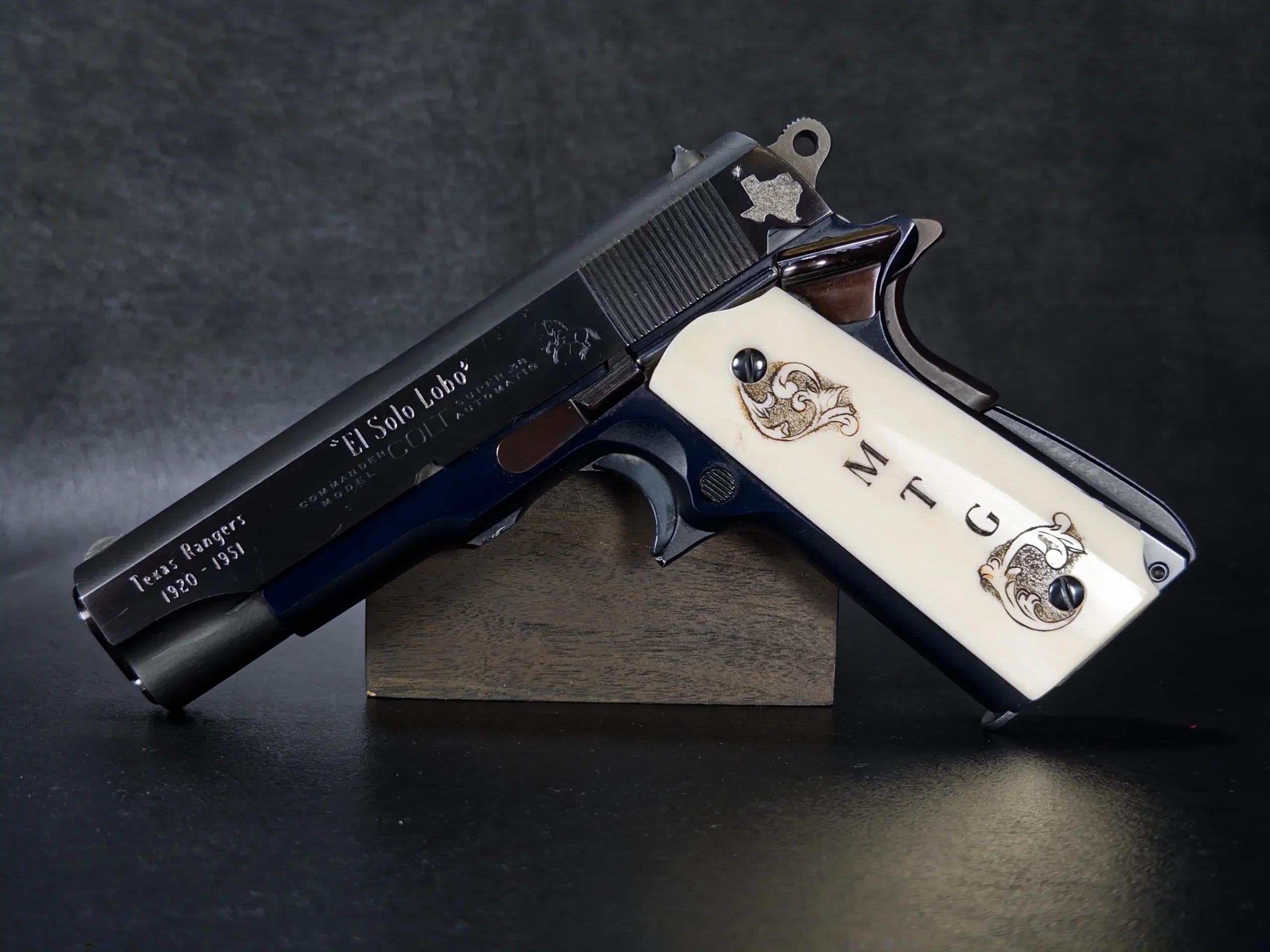 Colt Lightweight Commander El Solo Lobo Texas Ranger Tribute photo 2