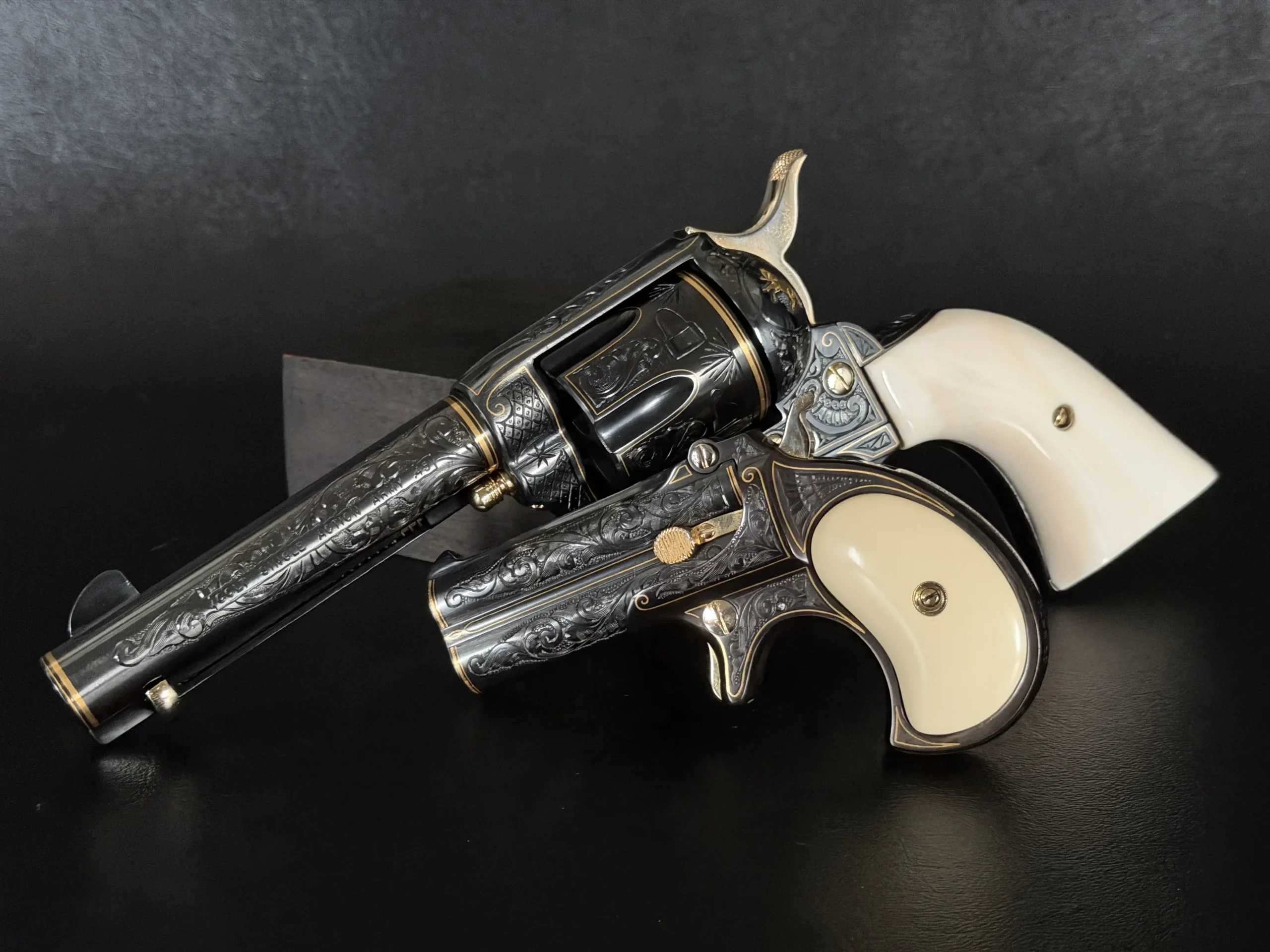 Colt & Remington Classics Of The American West Cased Set photo 6