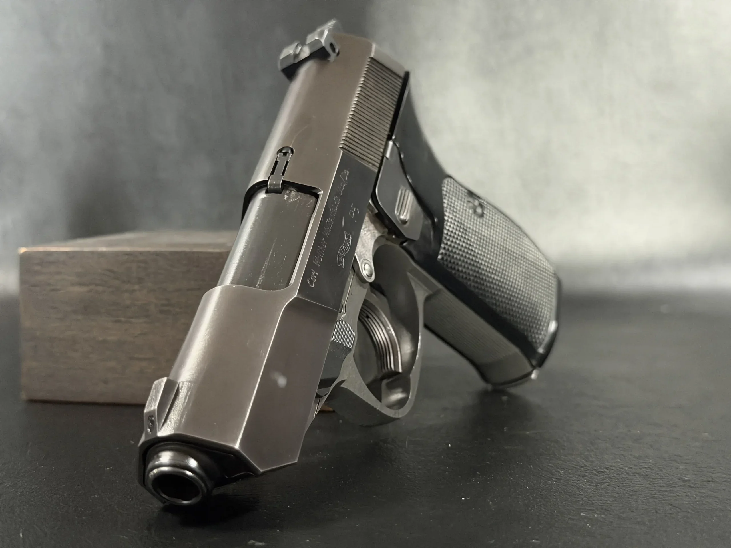 Walther P5 - Number 2 photo 3