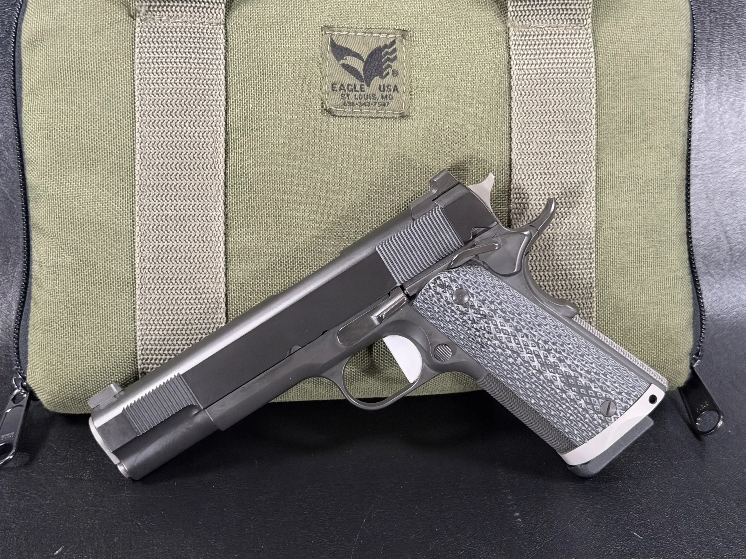 Hilton Yam 10-8 Performance Custom Evolution 1911 photo 2