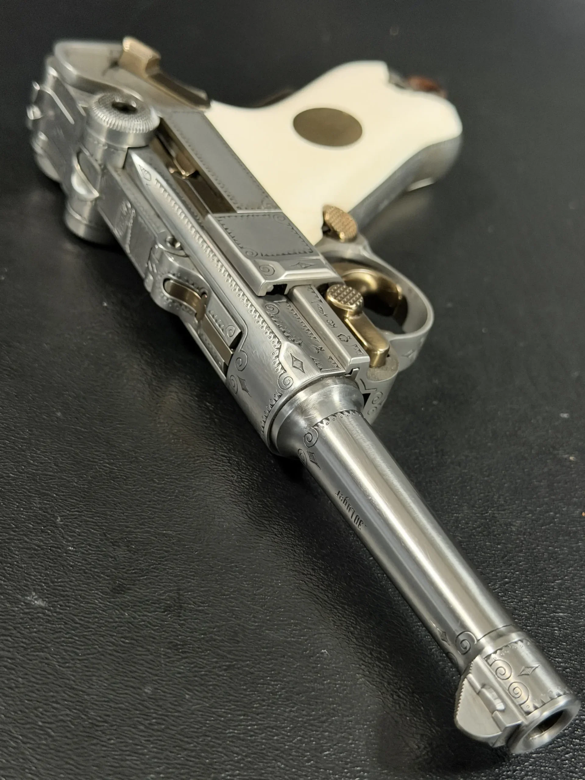 Mauser Parabellum P08 Luger IWA '88 Engraved photo 8