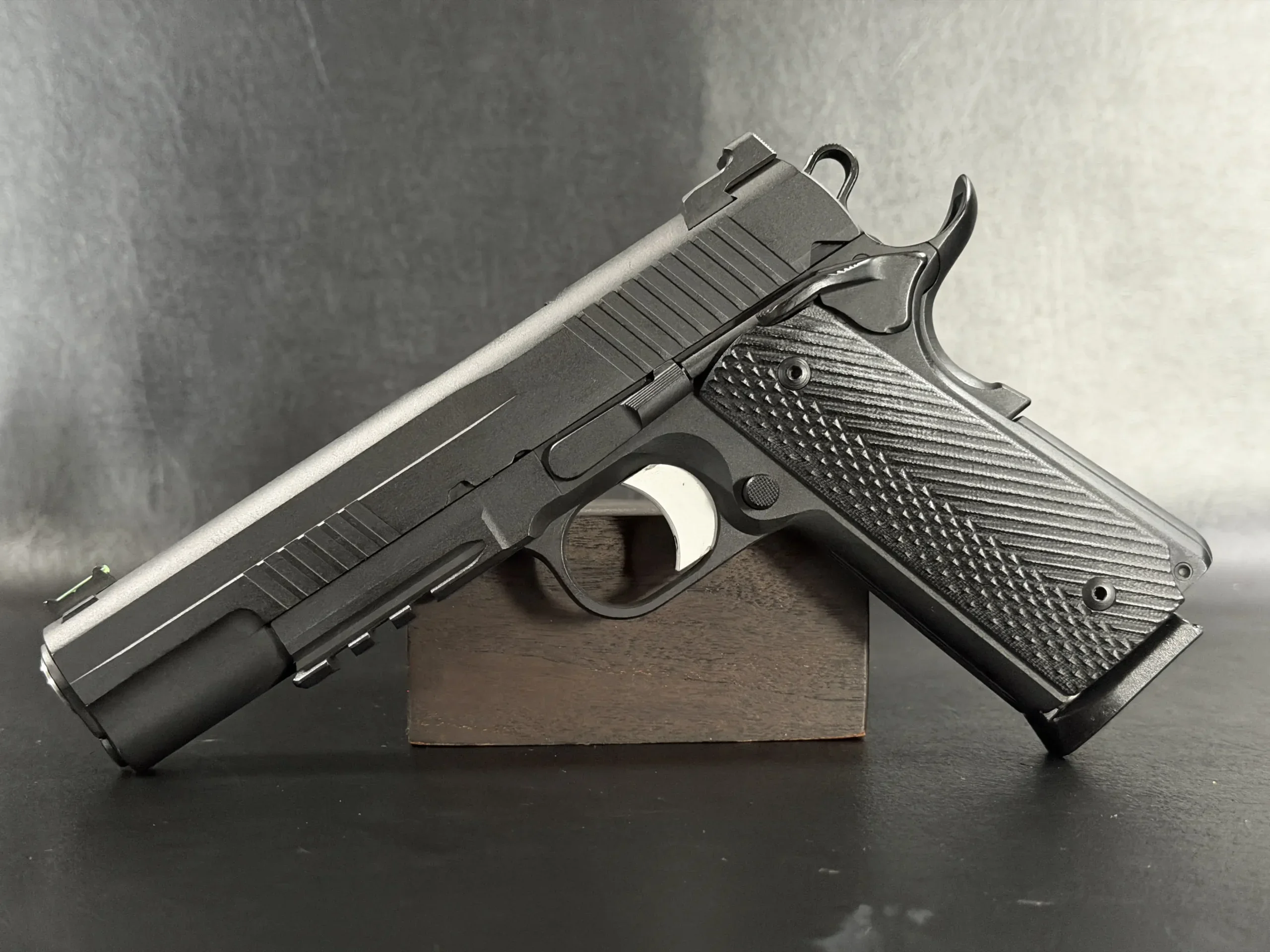 Fletcher Custom 1911 Government 9mm photo 3