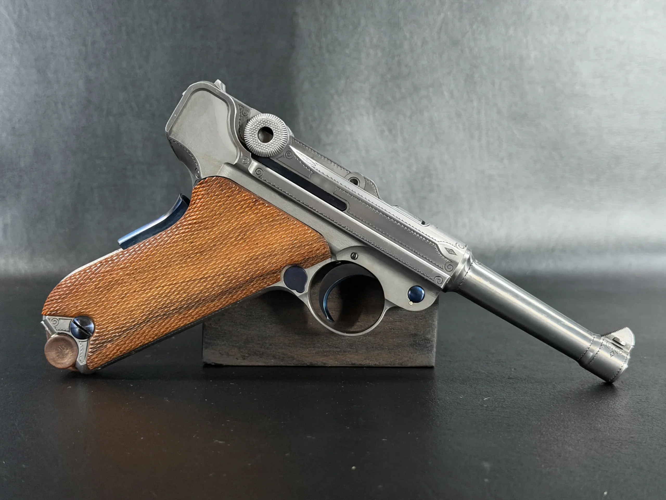 Mauser Parabellum Luger Engraved IWA Exhibition Piece photo 3